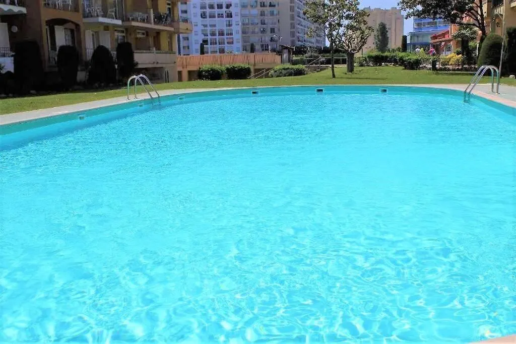 A 5 min del MAR caminando, Varias PISCINAS, WIFi KARIM Ampuriabrava España